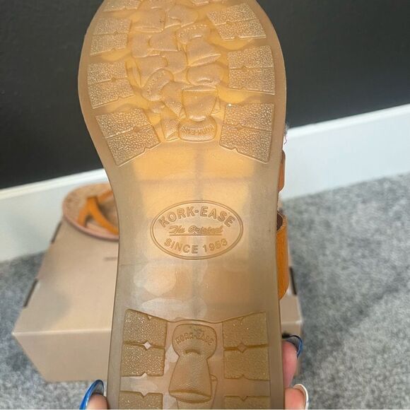 KORK-EASE Belinda Leather Sandals - Picture 12 of 13